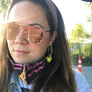 Meet your Posher, Andrea